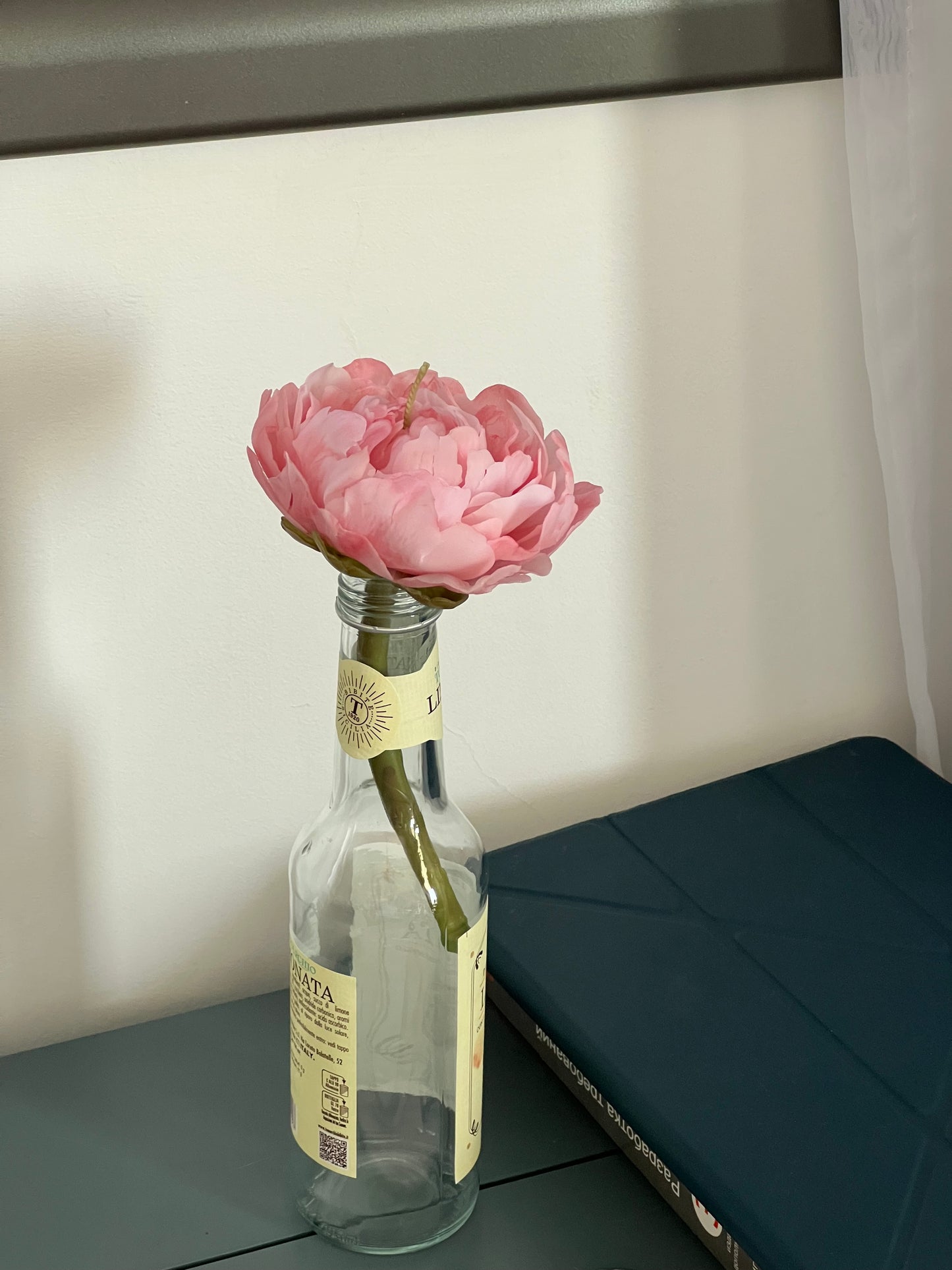 Peony Flower on Stem candle