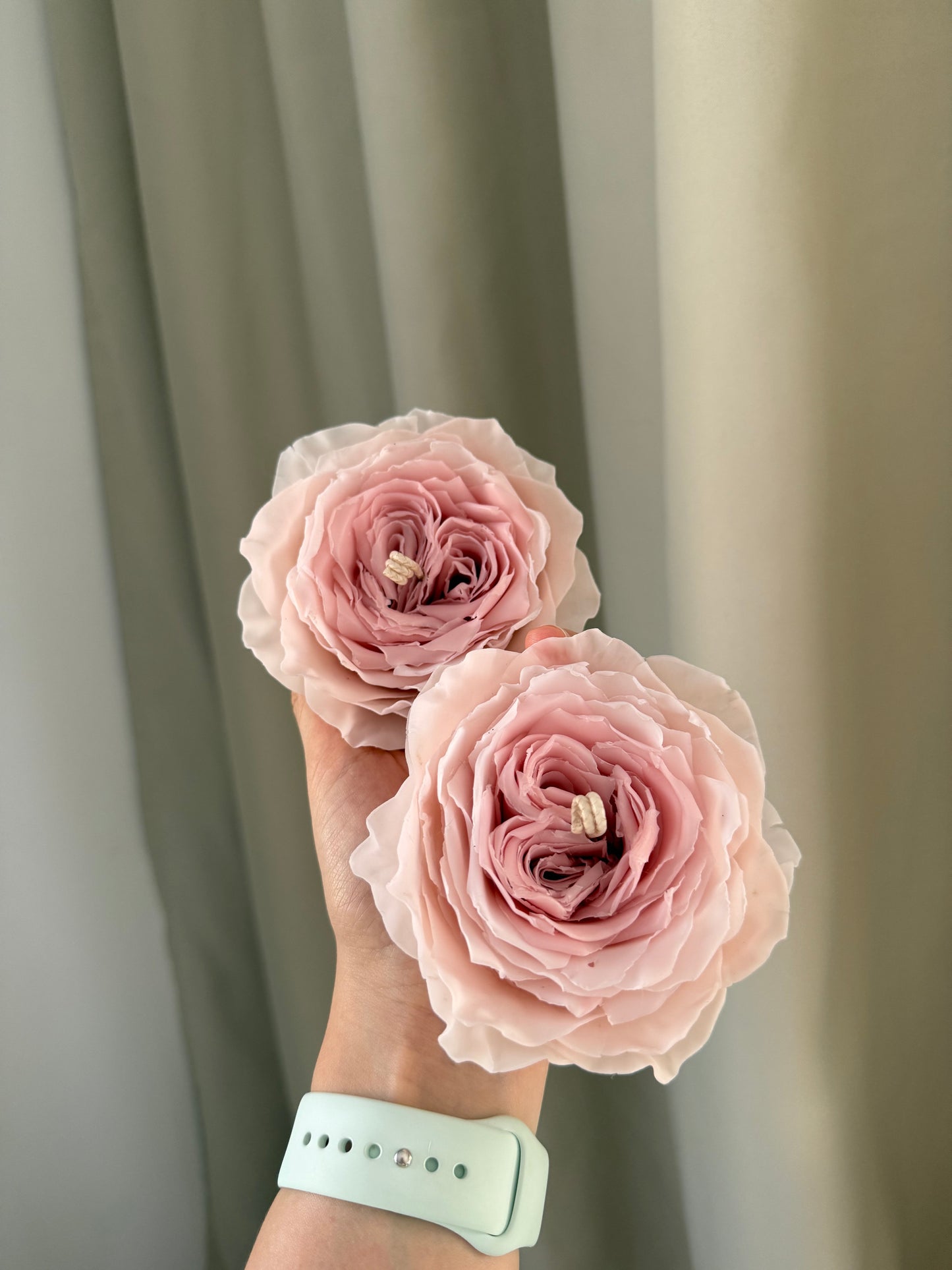 Ohara Rose Flower Candle