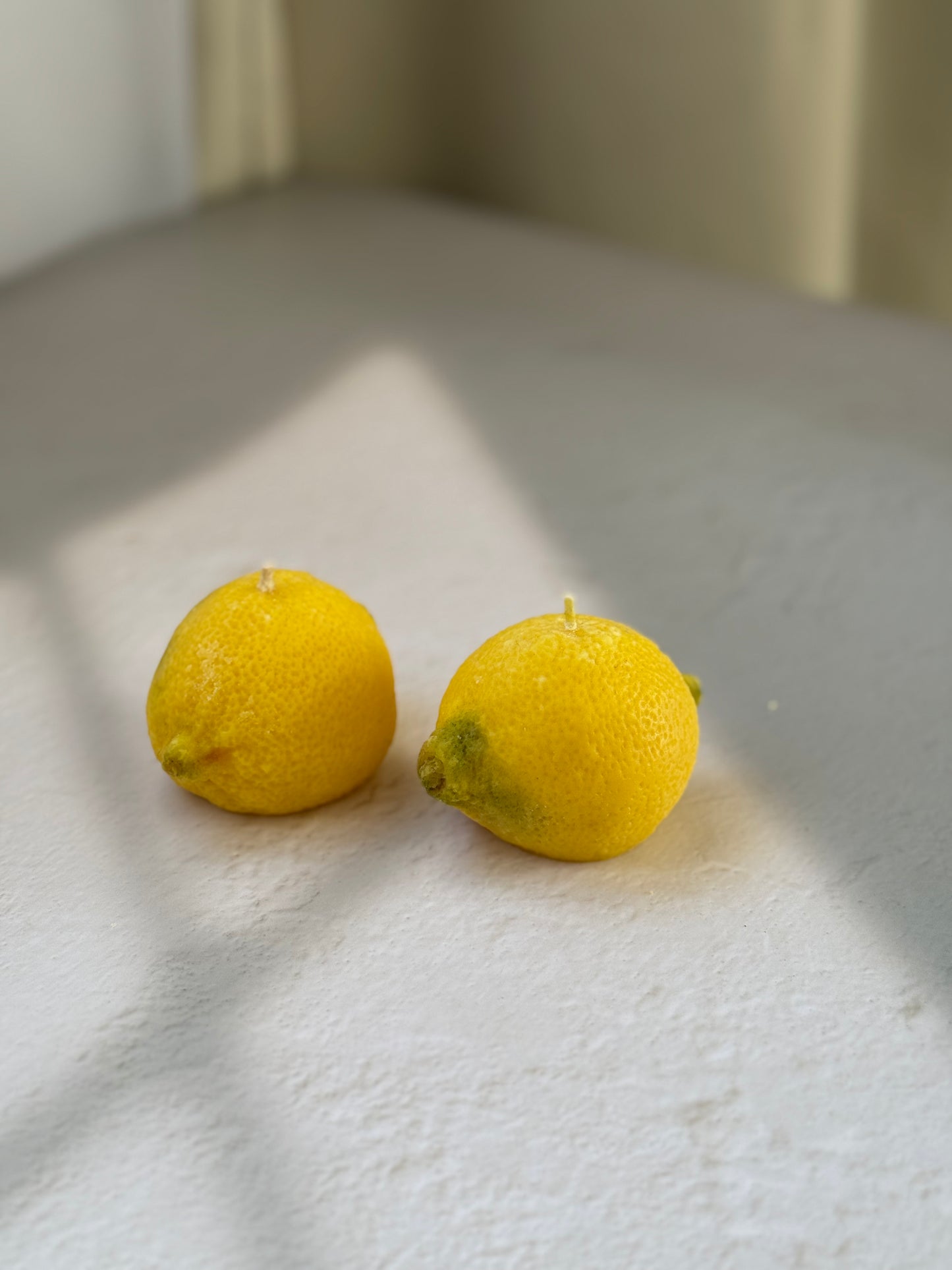 Lemon Candle – Realistic Fruit Made of Soy & Beeswax