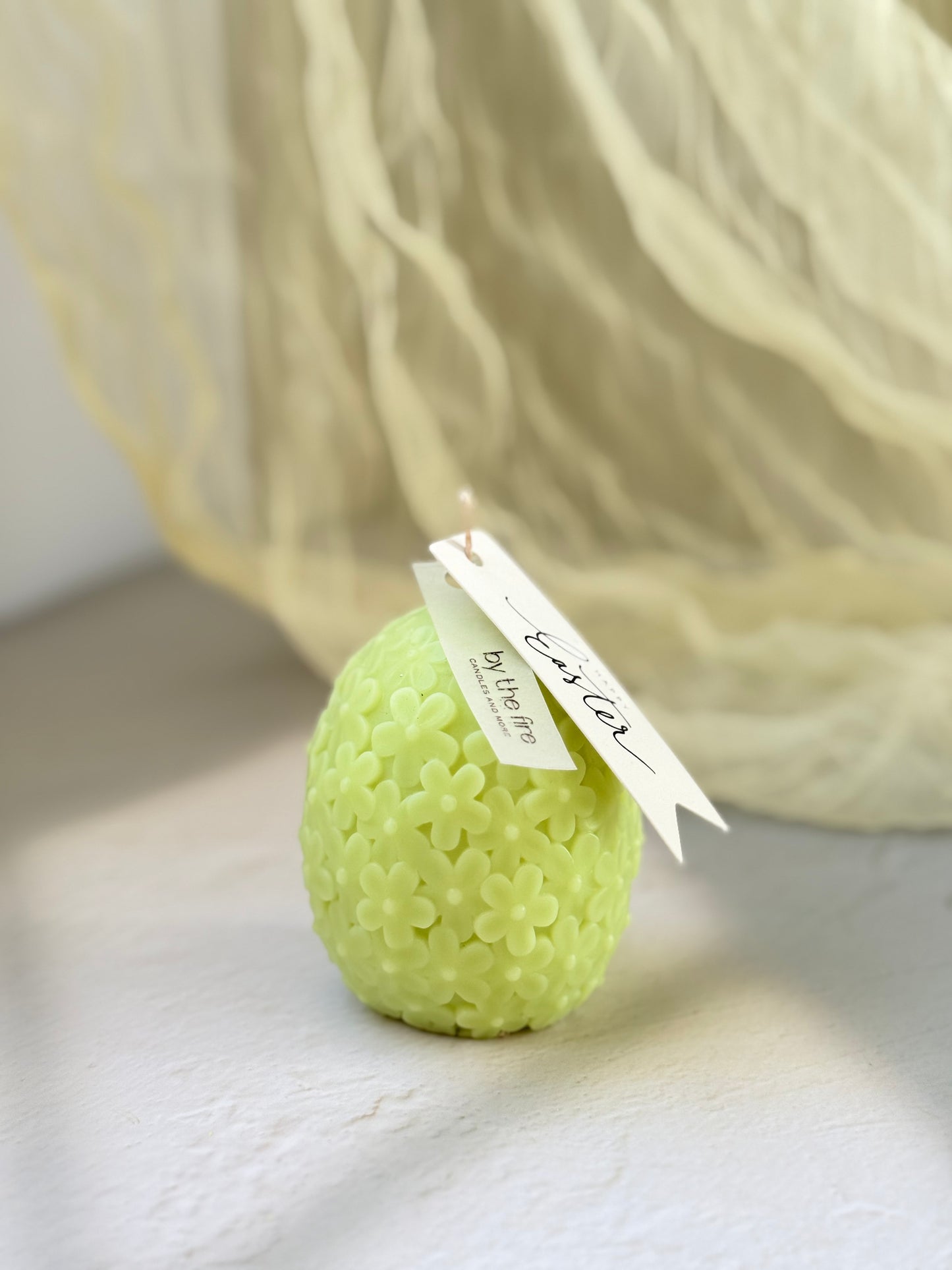 Floral Easter Egg Candle – 180g