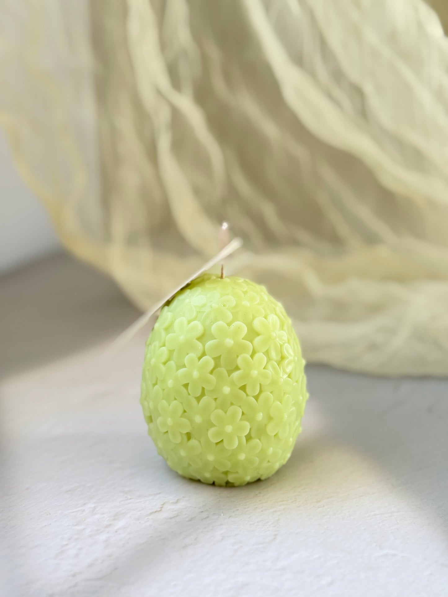 Floral Easter Egg Candle – 180g